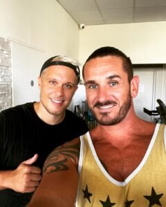 Guillaume genton Présentateur TV